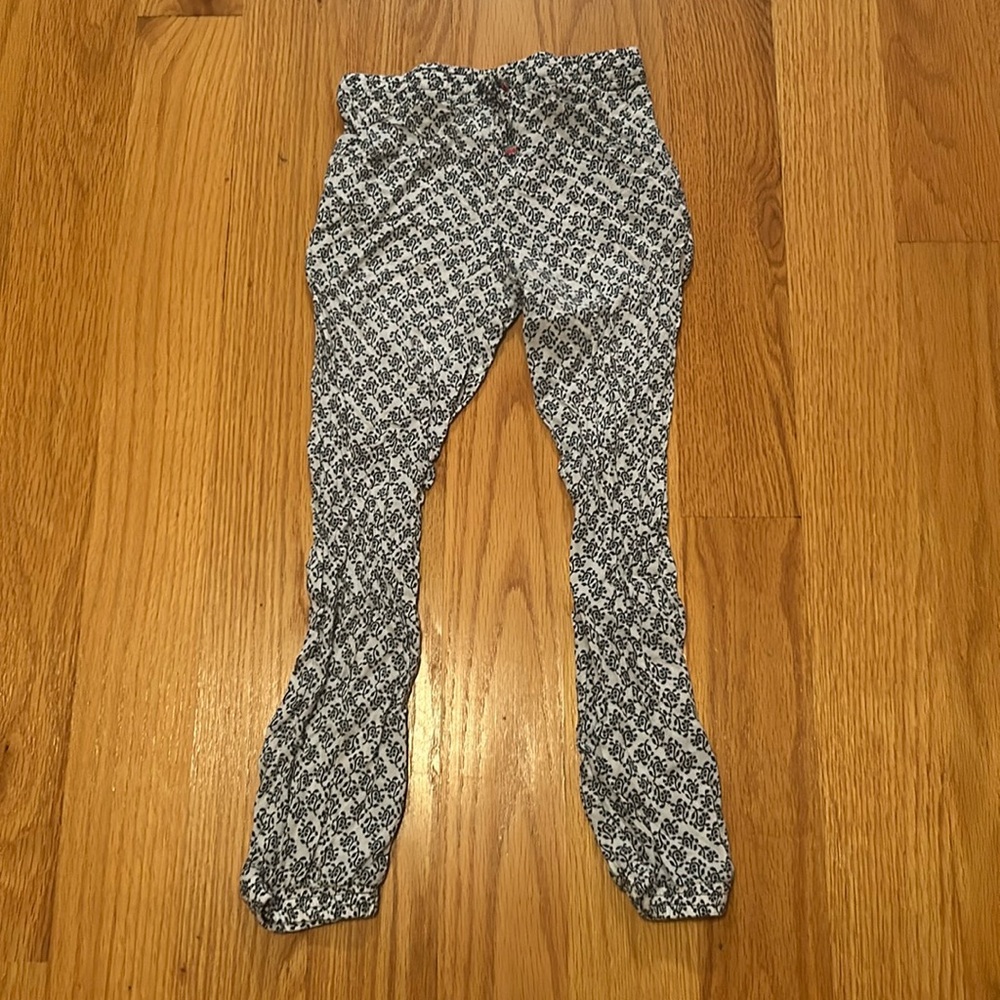 Carter’s flowy blue and white pants, size kids 6